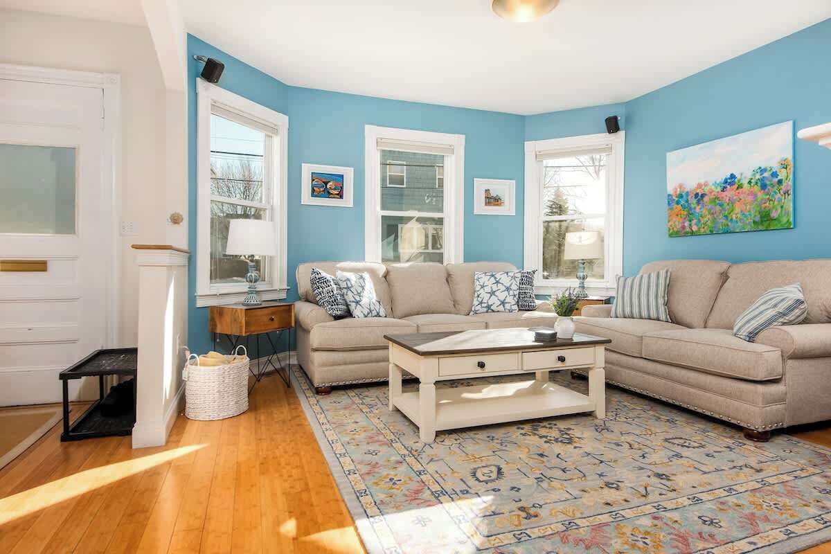 Downtown Newburyport | Rooftop Deck | 30+ Nights 1