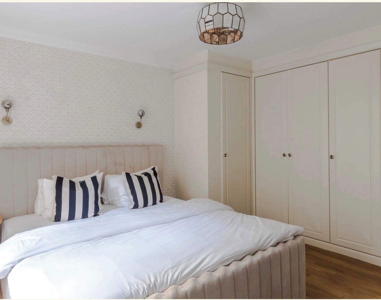The Mayfair Muse - by Out of Office Lifestyle 1
