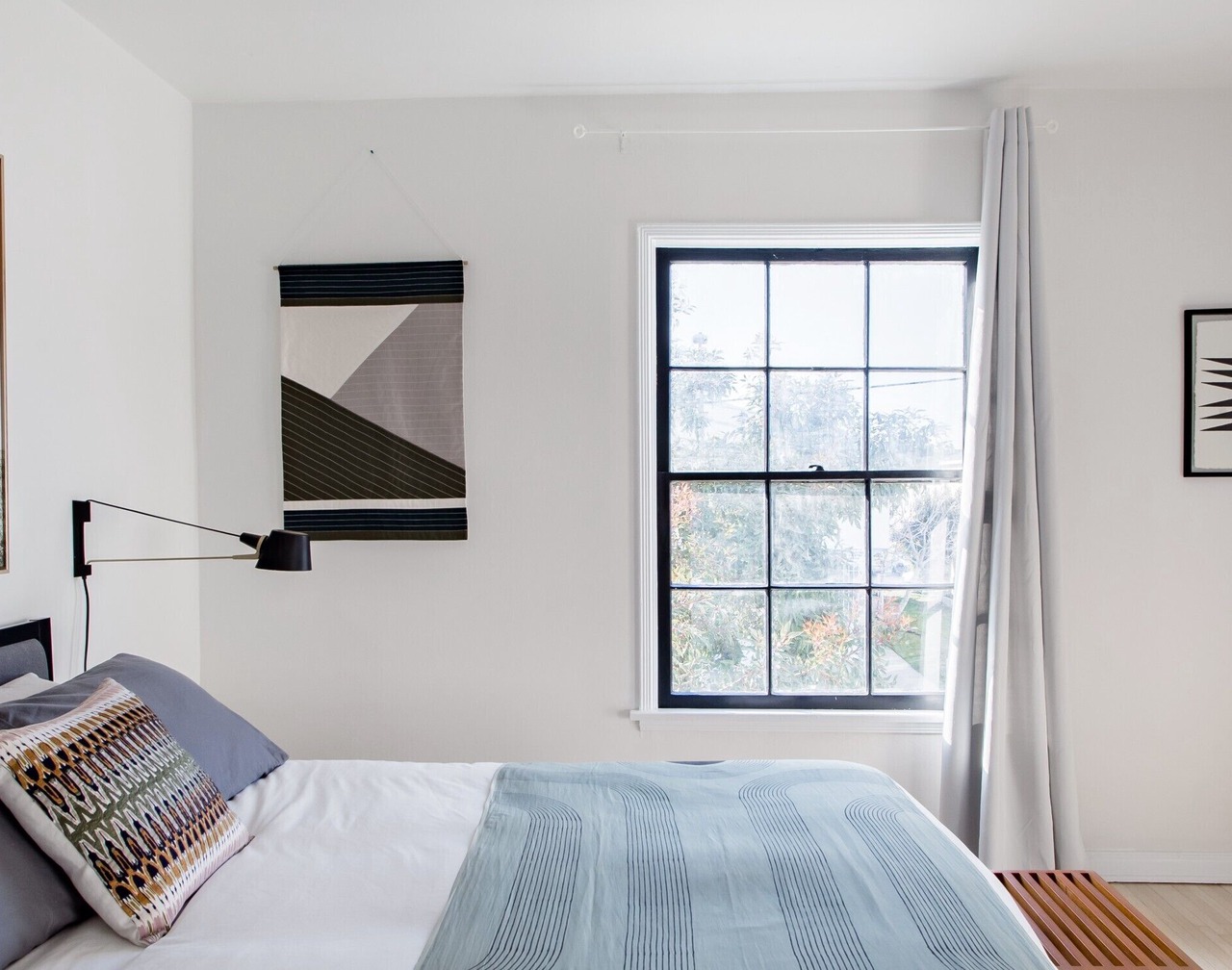 Bright + Breezy 1 Bedroom in West Adams 1