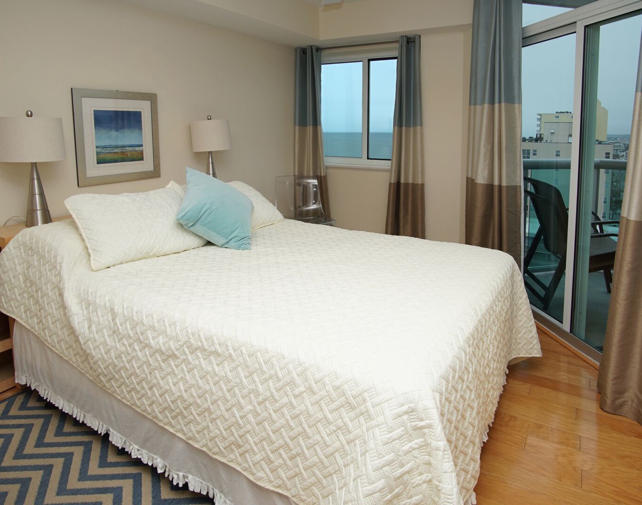 Premier oceanfront condo w/indoor & outdoor pools, lazy river, fitness center, kids' pool 1