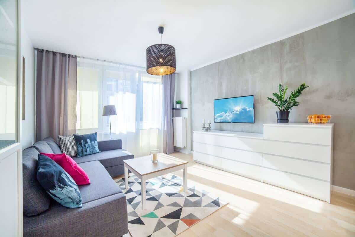 Cozy Apartment | View of the Palace of Culture | Center of Warsaw 1