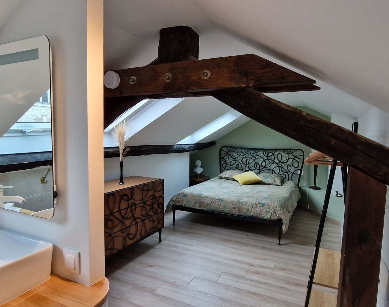 Blanche Charmant duplex-Apartment 1