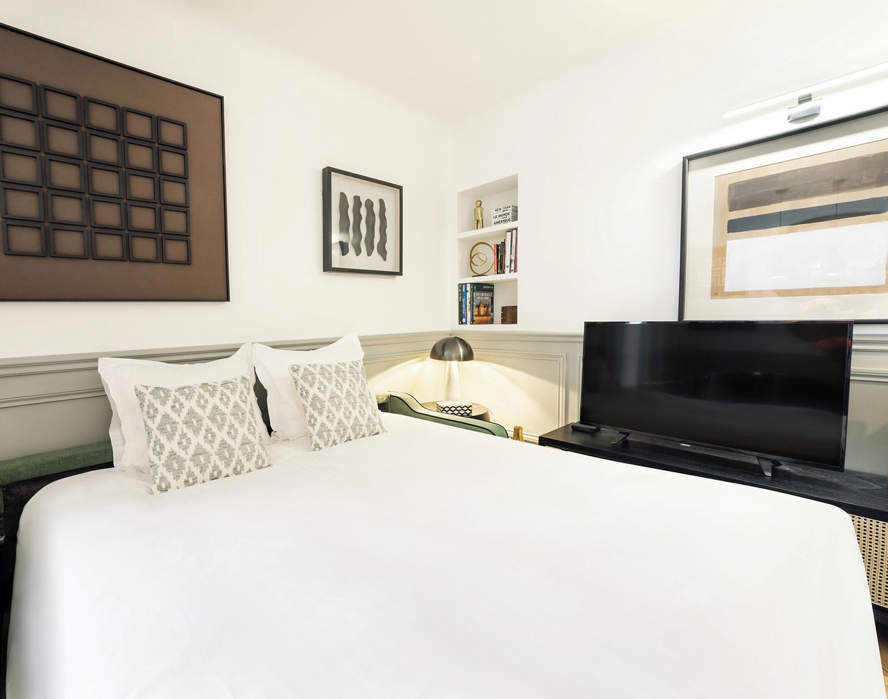 LivinParis | Luxury AC 4 Bedrooms Opera Lafayette IV 1