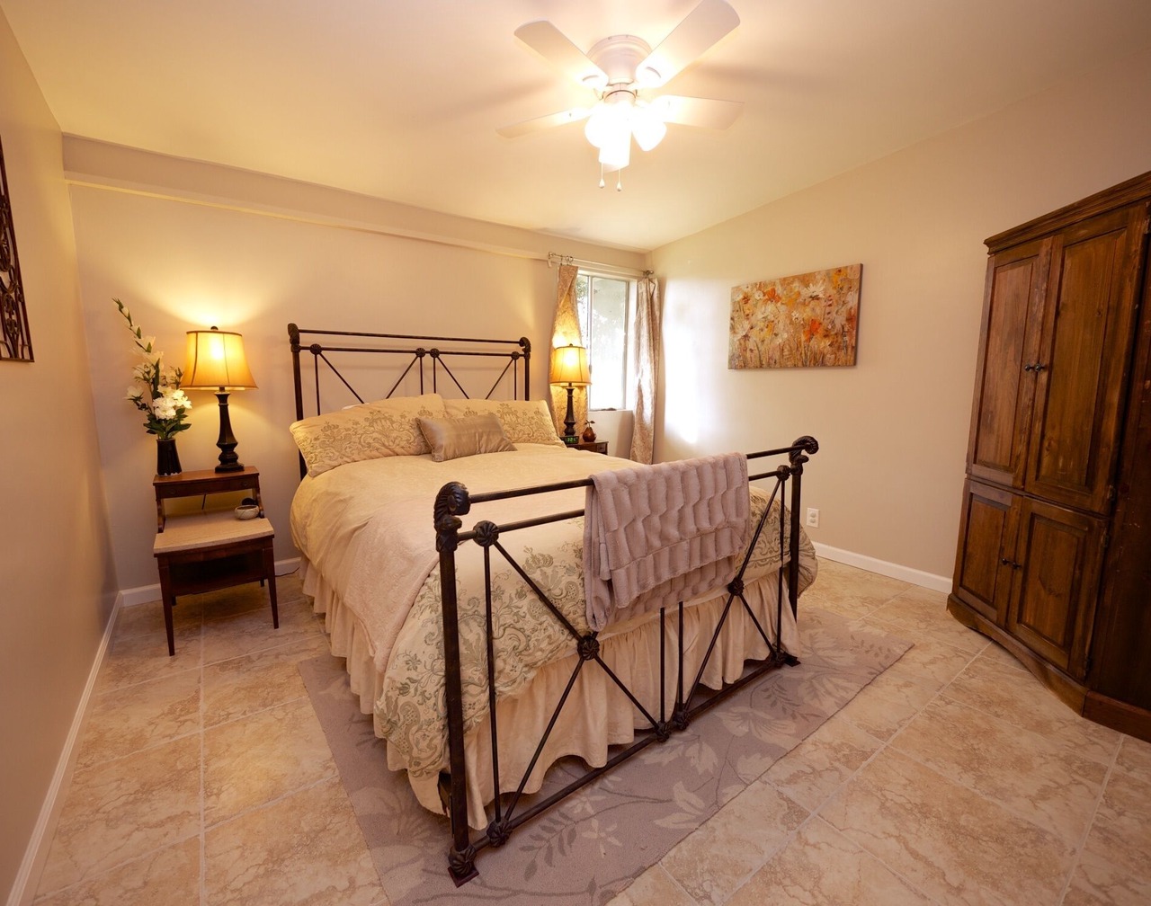 Mountain view condo unit in Angeles Forest Foothills – Near Old Town Pasadena 1