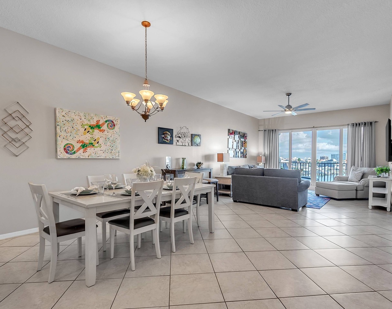 Pet Friendly! Waterfront, Pool, Hot Tub, Free Parking & Free Activities! ~ 403 Harborview Grande 1