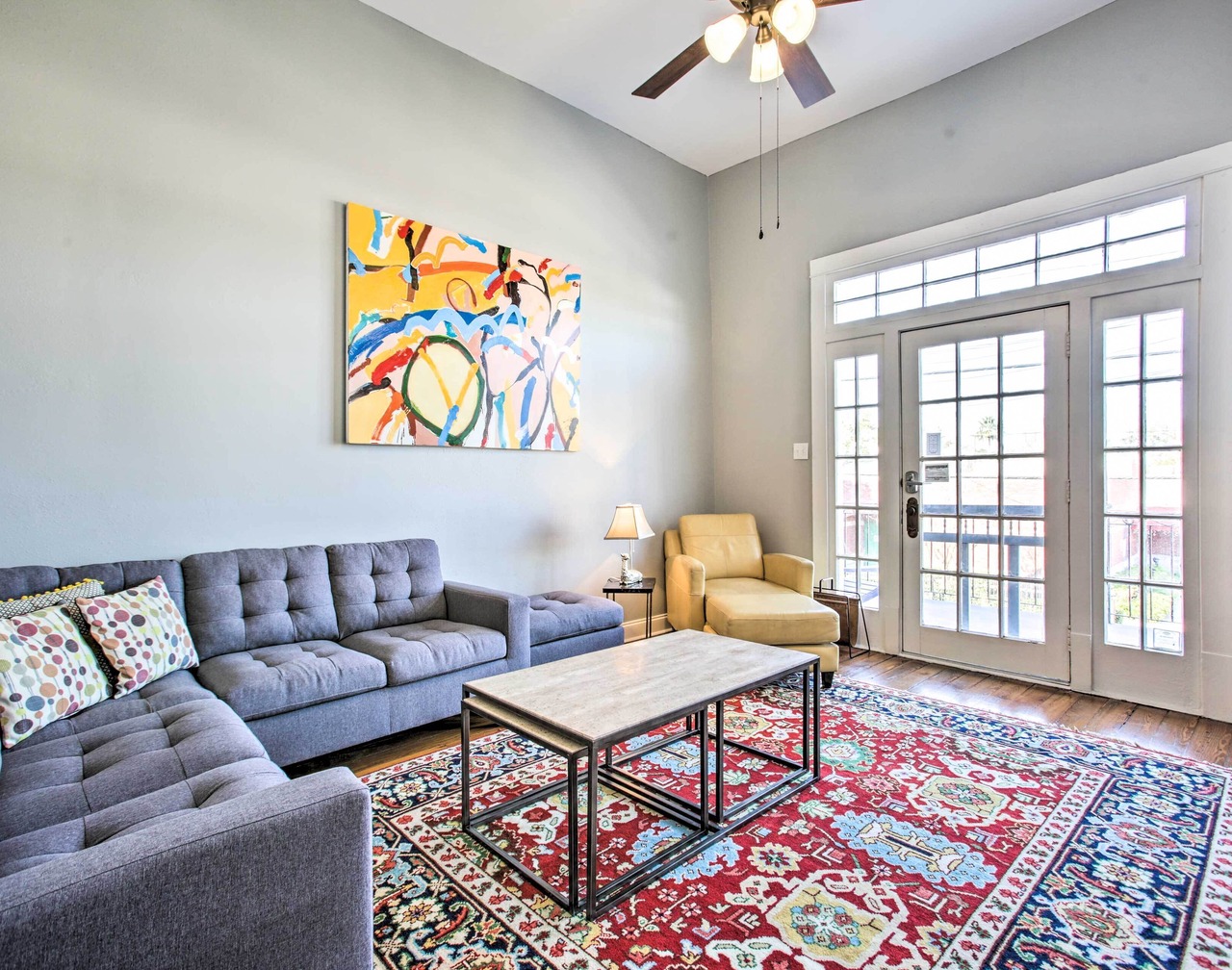 Uptown NOLA Apt on Magazine Street w/Backyard! 1