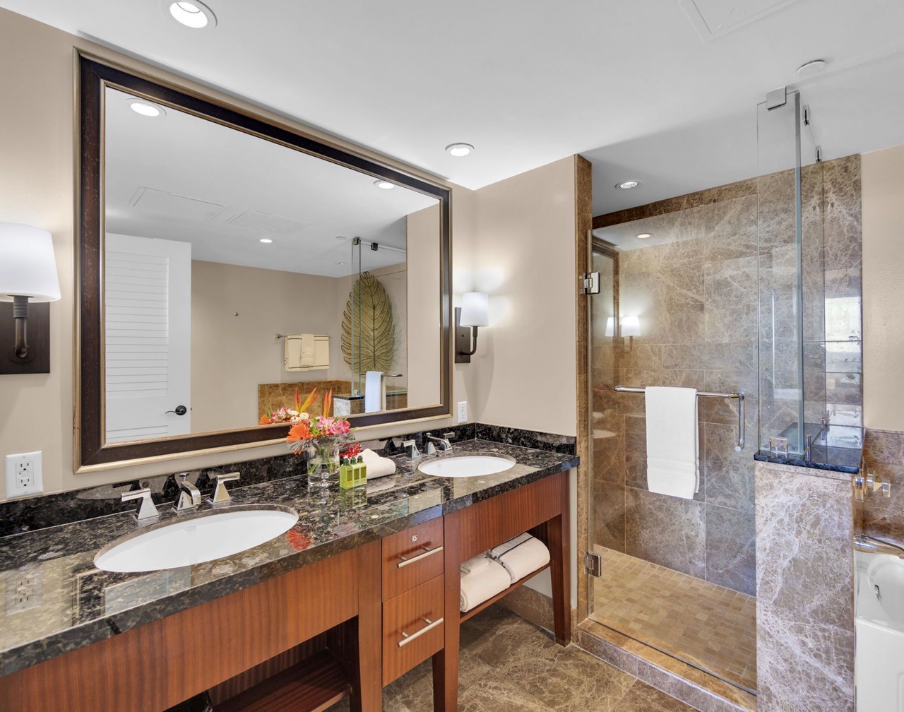 Honua Kai | Ocean View 3 BR Sleeps 8 | Car Incl. w/6+ Nights | HKH-425 by KBM 1