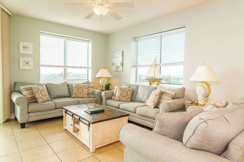 Penthouse Stunning Ocean Views Lazy River Indoor Pool 1