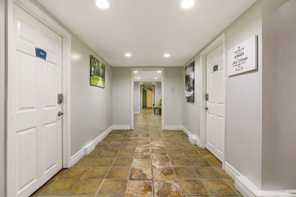 Stylish Studio | Close to NOLA Hotspots 1