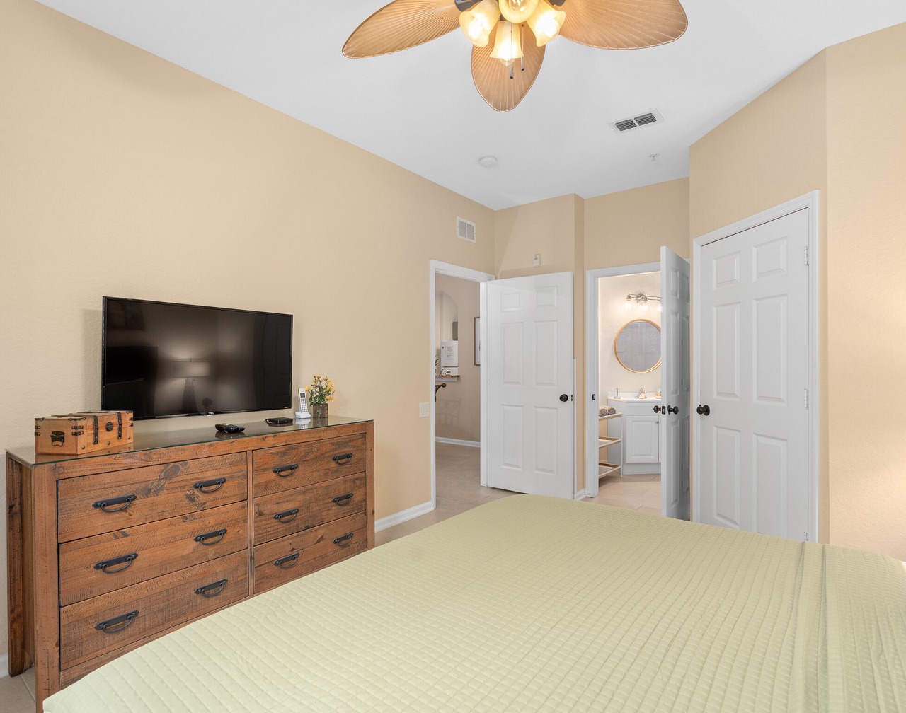 Remodeled - Windsor Hills - Ground Floor - No Carpets Quiet Area - Disney Area 1