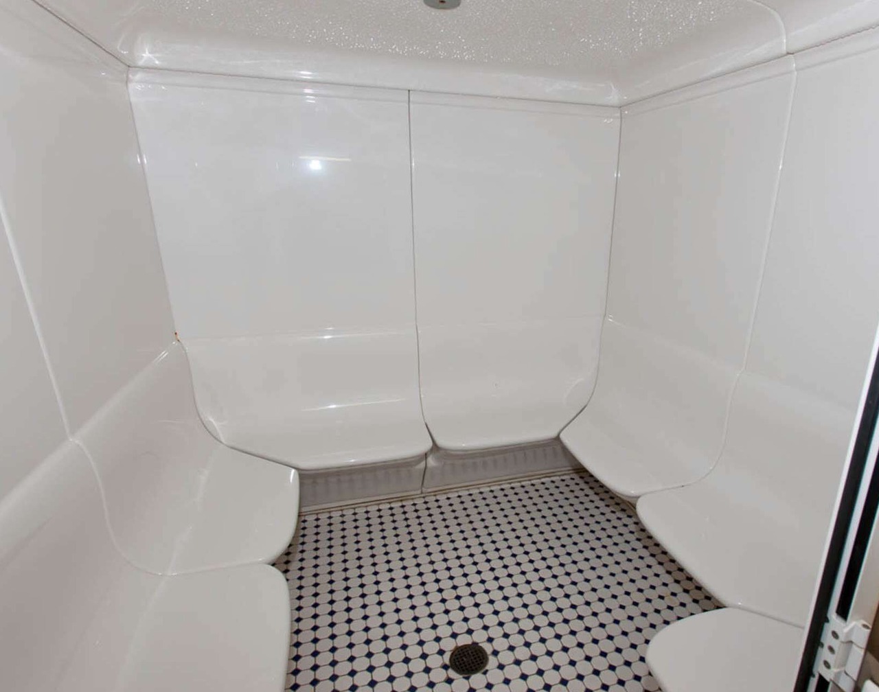 Regency Isle 1002 | Indoor/Outdoor Pools + Hot Tub & Fitness 1