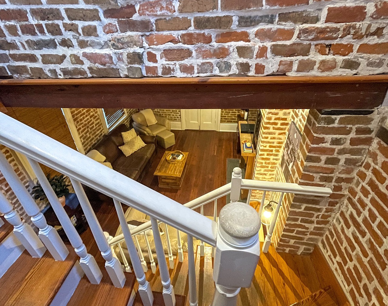 Stylish Escape in Historic Warehouse District 1