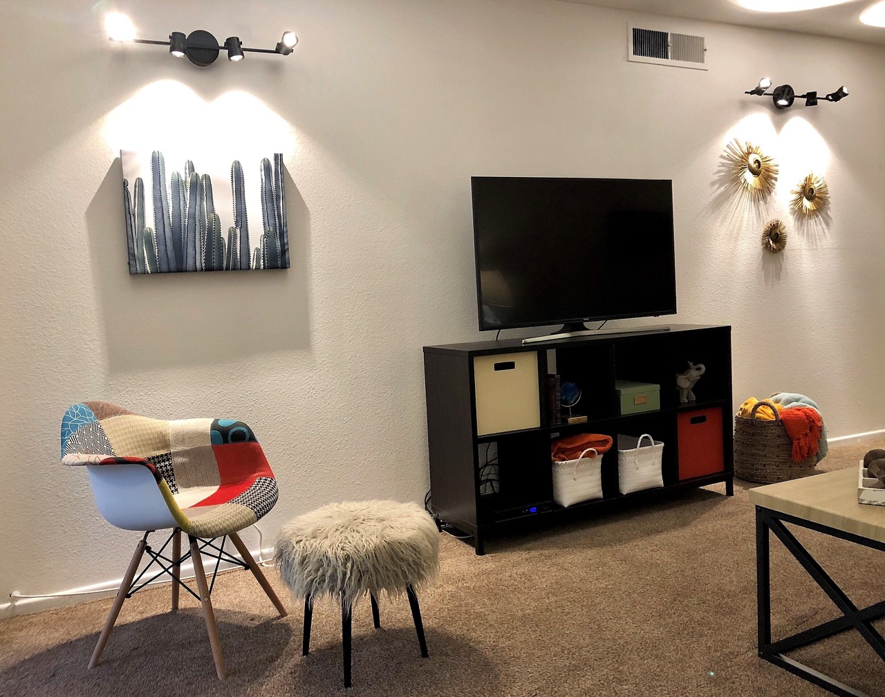 Old Town Scottsdale Condo! Entertainment District! 1