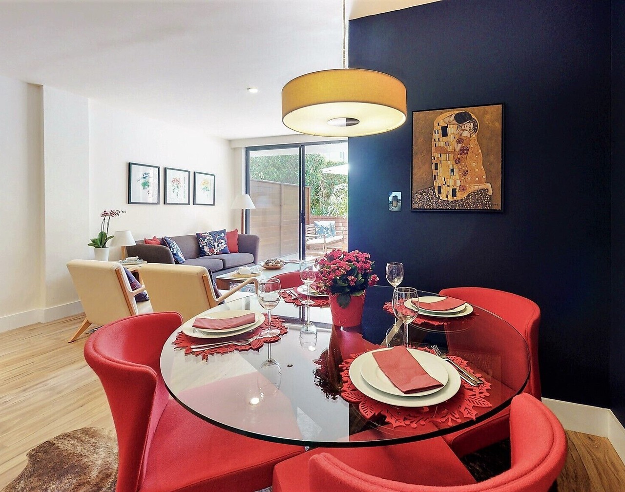 Centrally Located Modern Luxury, Walking Distance to UCLA, Westwood 1