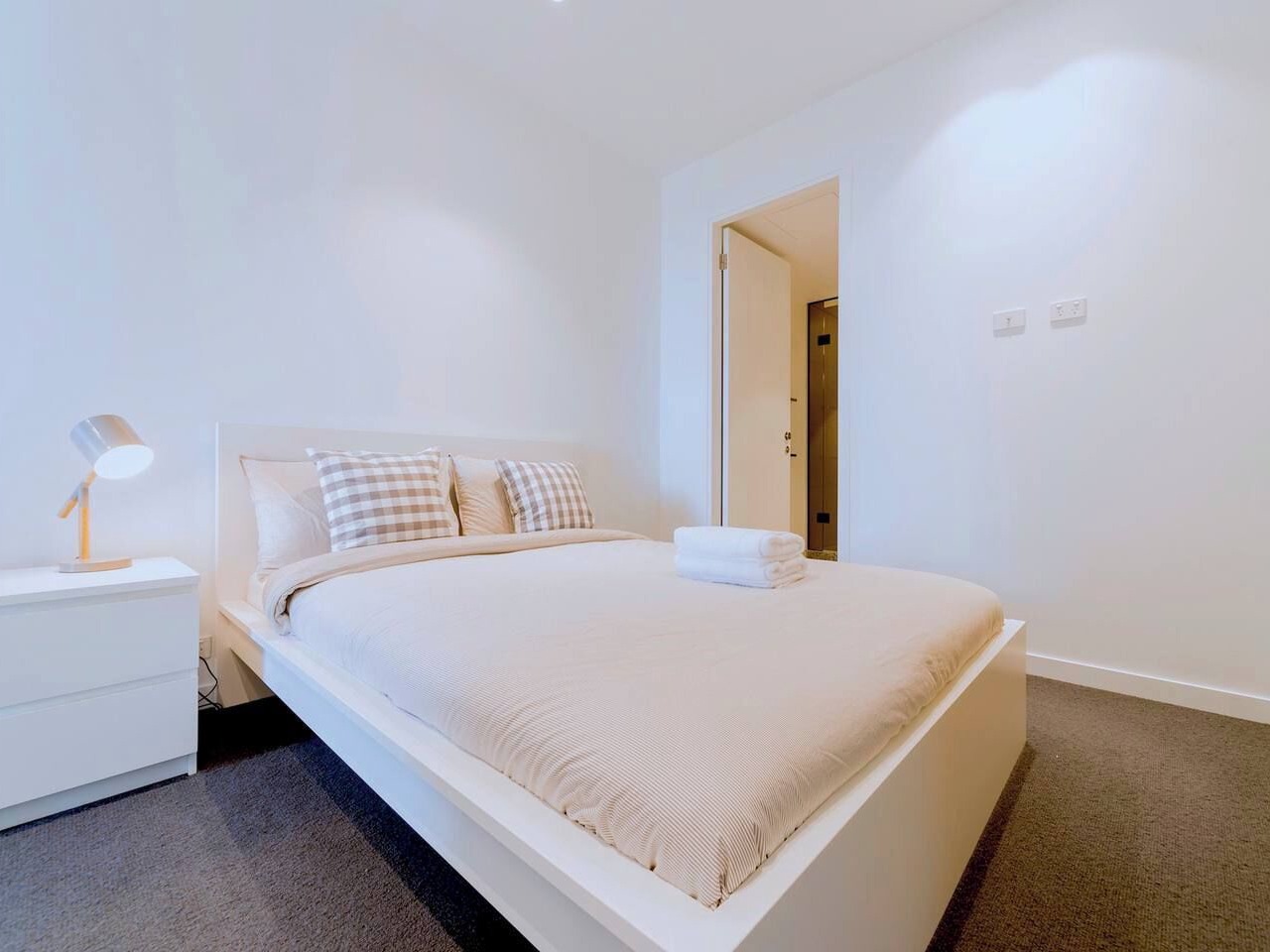 Pride Fawkner Apt Bayview LX Free Parking Pool Gym 1