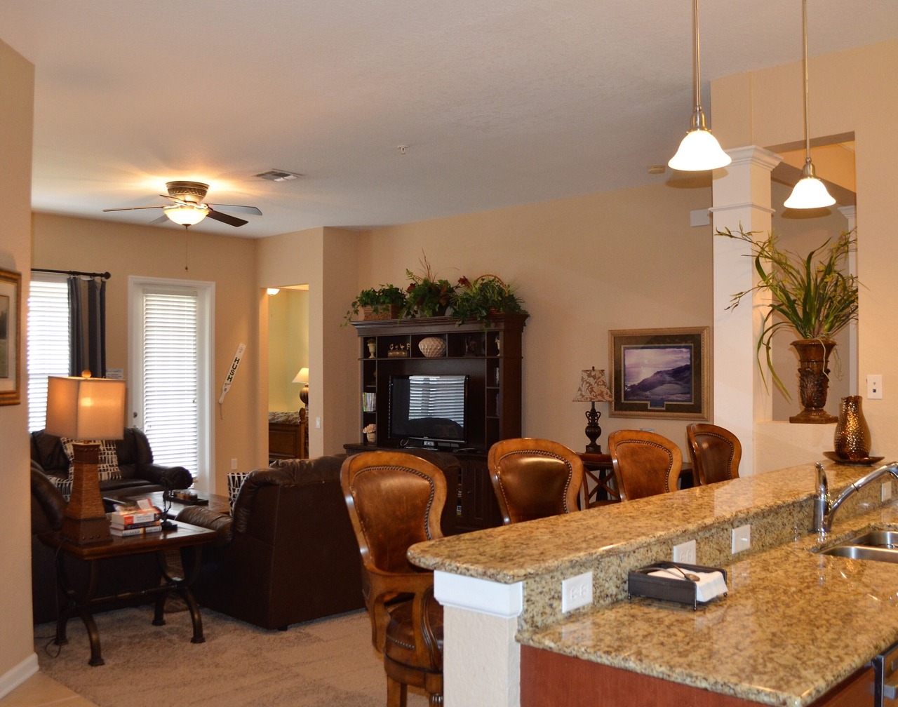 Elegant penthouse with ample space – the perfect place to connect and relax! 1