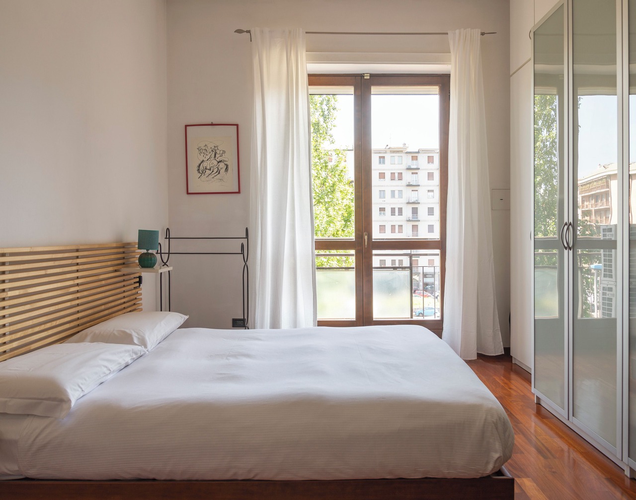 Darsena Apartment Milan Navigli | Walk to Top Attractions | Sleeps 6 1
