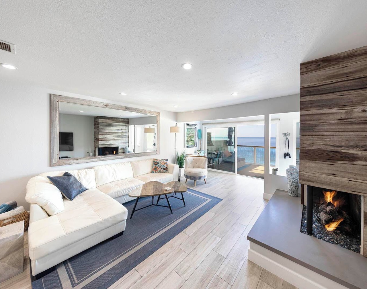 Spectacular Oceanfront - the Best Views in Dana Point ! 1