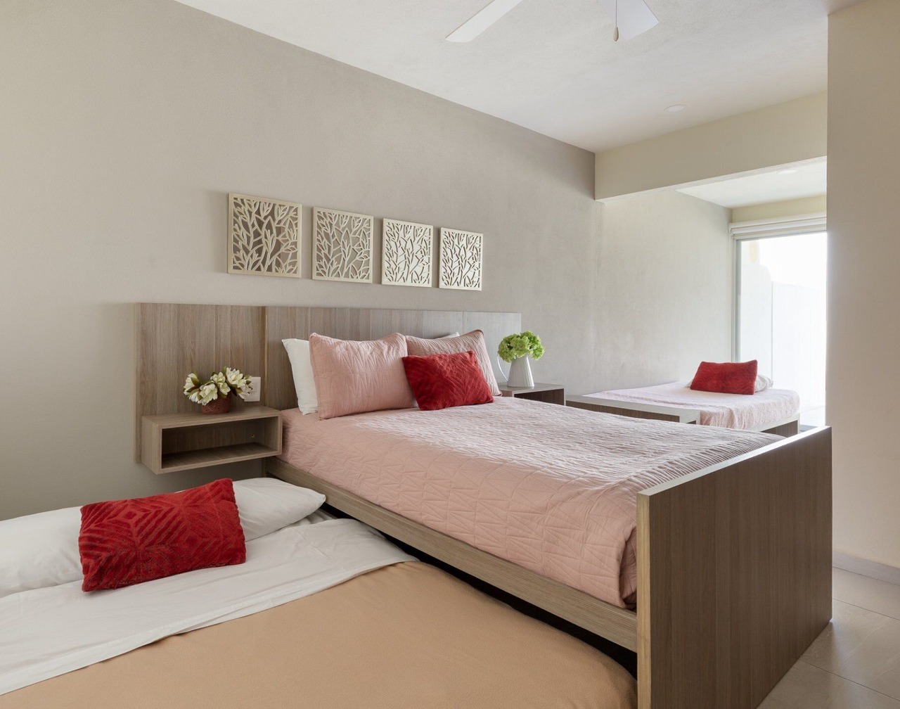 Large apartment with pool and terrace! 1