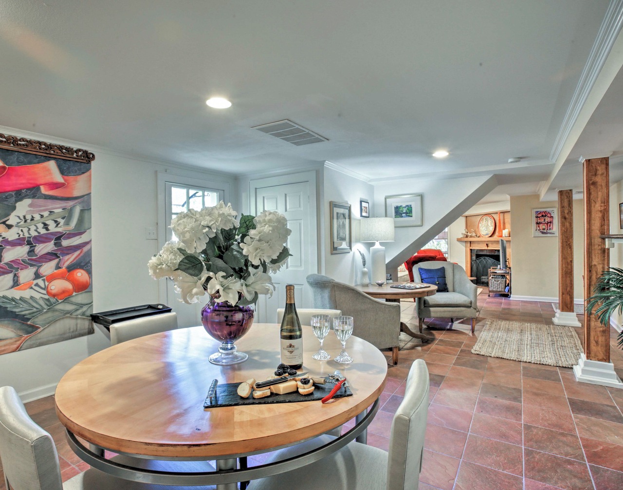 4 Mi to French Quarter: NOLA Apt w/Garden Patio 1