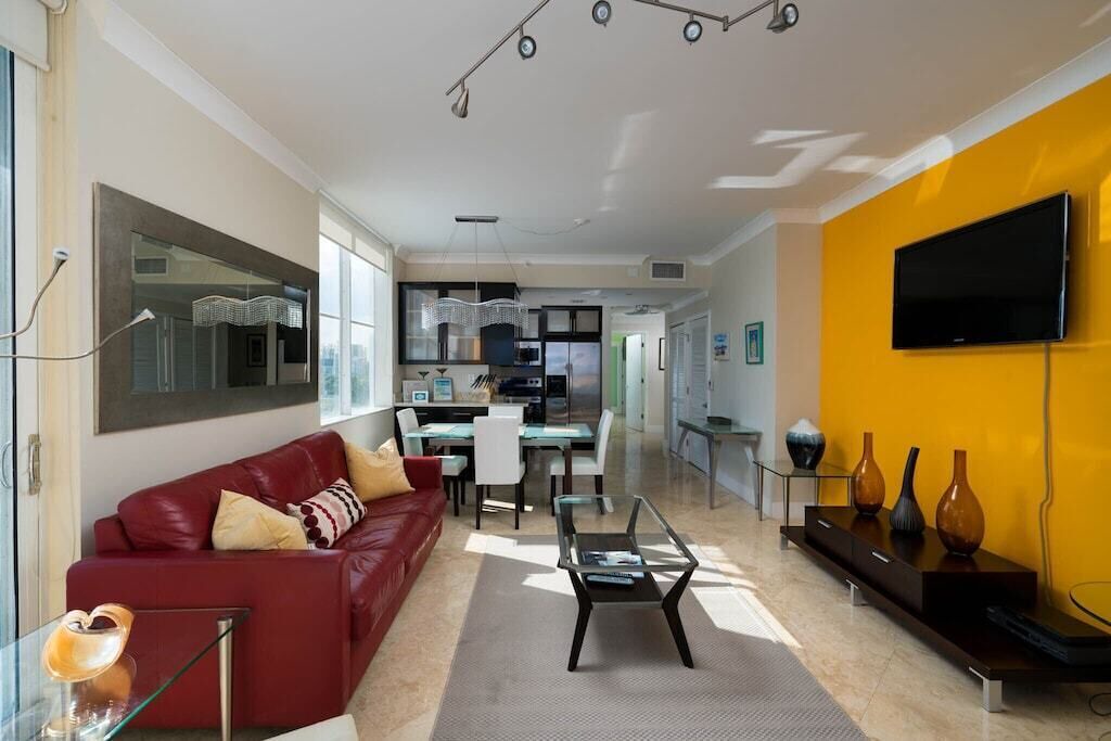 Incredible Ocean Views! Luxury 2BD in Heart of South Beach & Steps to the Sand! 1