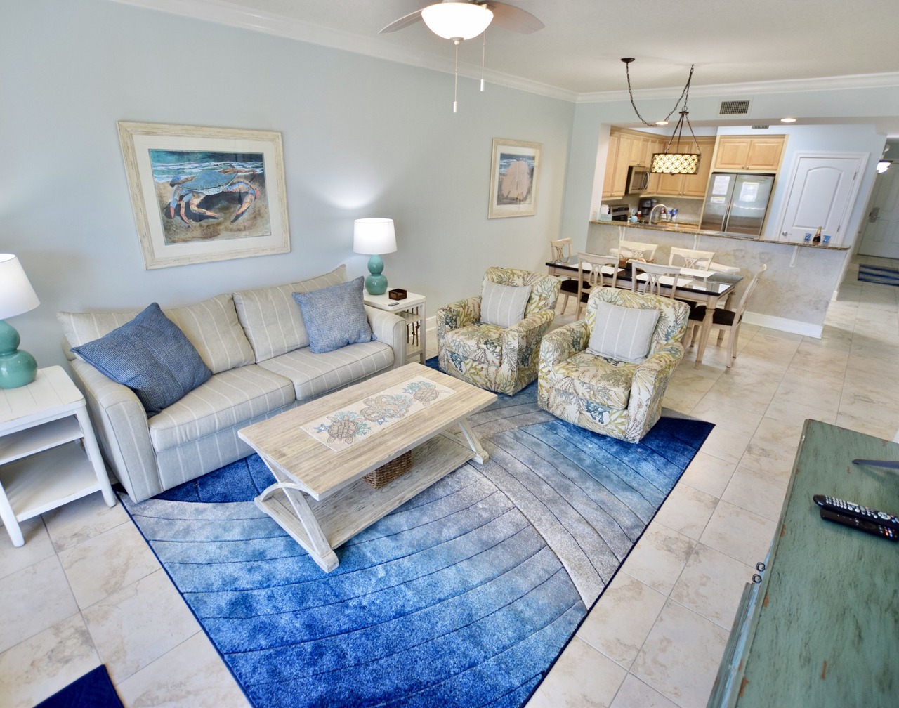 Azure Resort #209 ~Direct Beachfront! ~Free Beach Service! ~Wonderful Resort! 1
