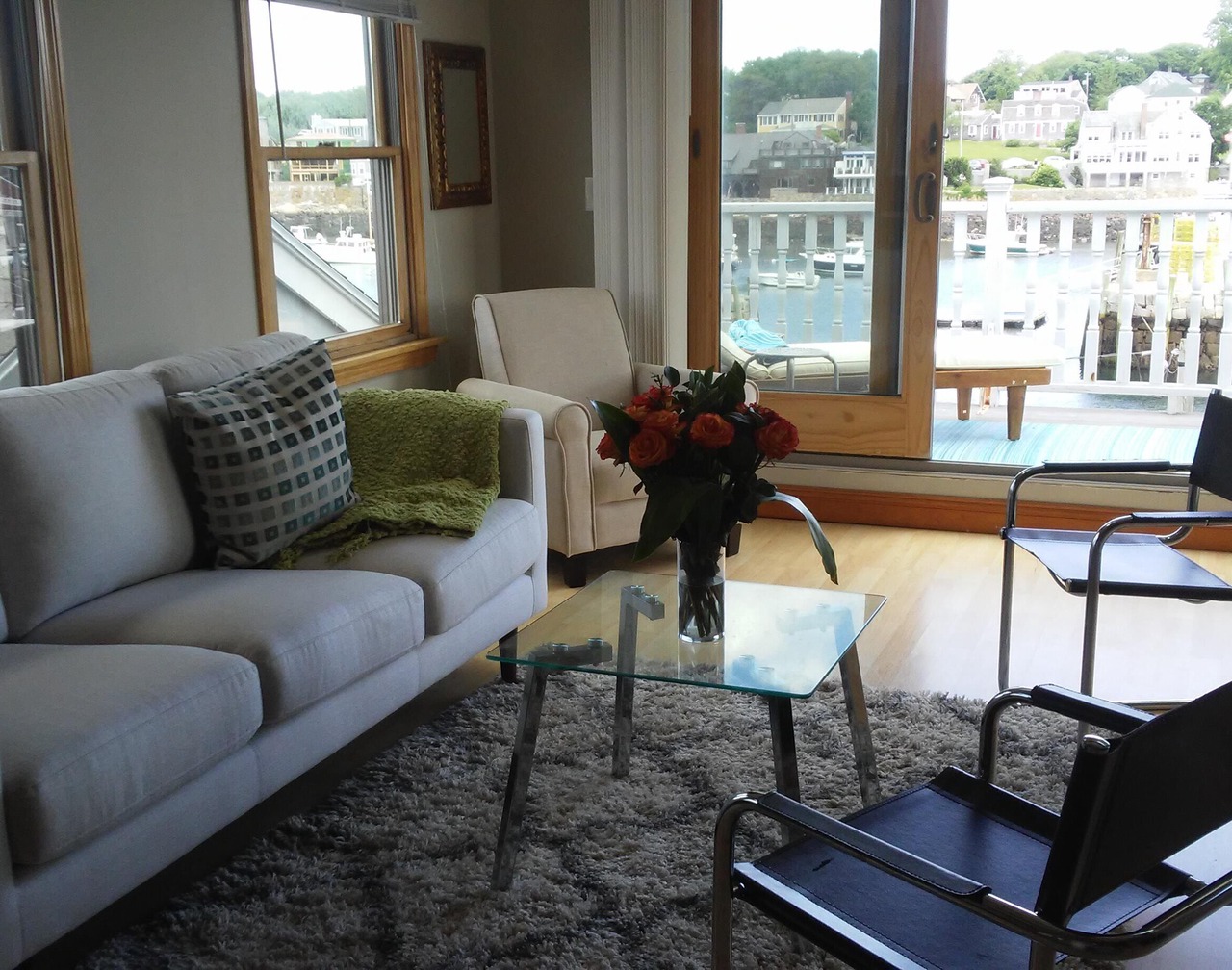 Enchanting Harbor Views - Historic Bradley Wharf Bearskin Neck 1