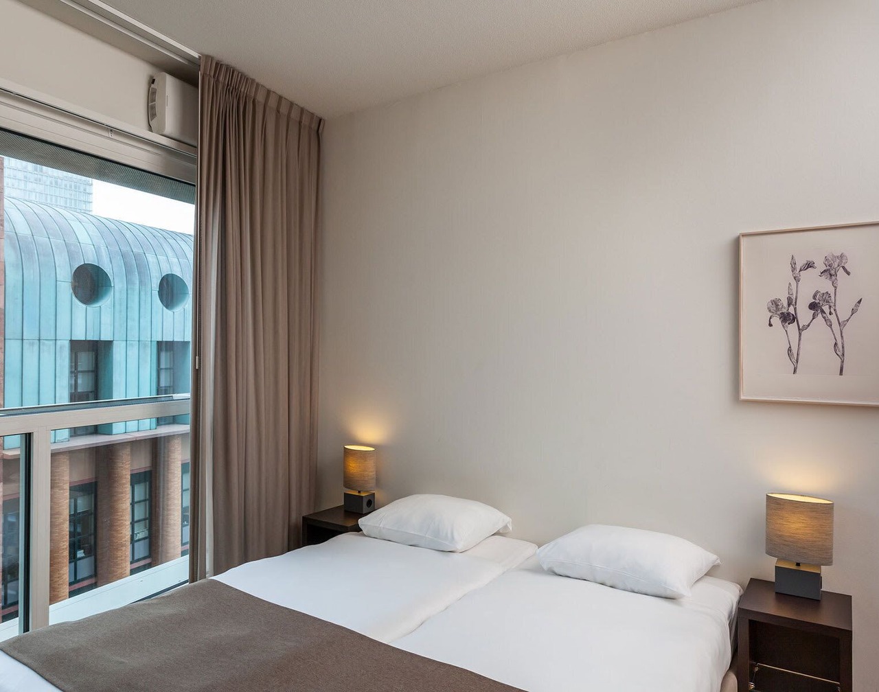 Spacious Executive Two Bedroom Apartment in Amsterdam South 1