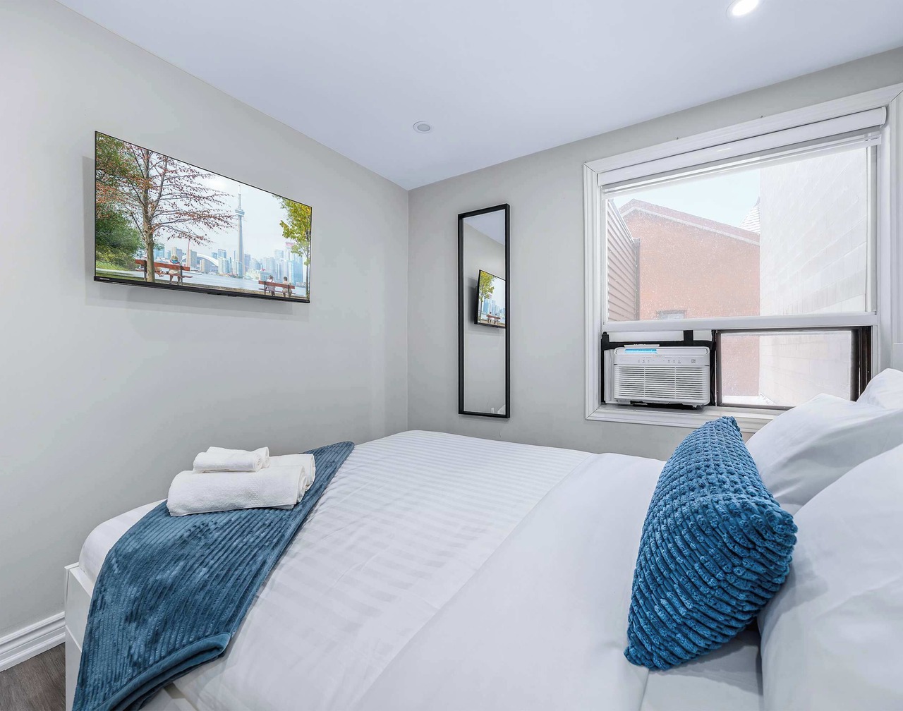 MAJOR INTERNATIONAL SPORTING EVENT 2026 Stylish Suite Near Little Italy 1