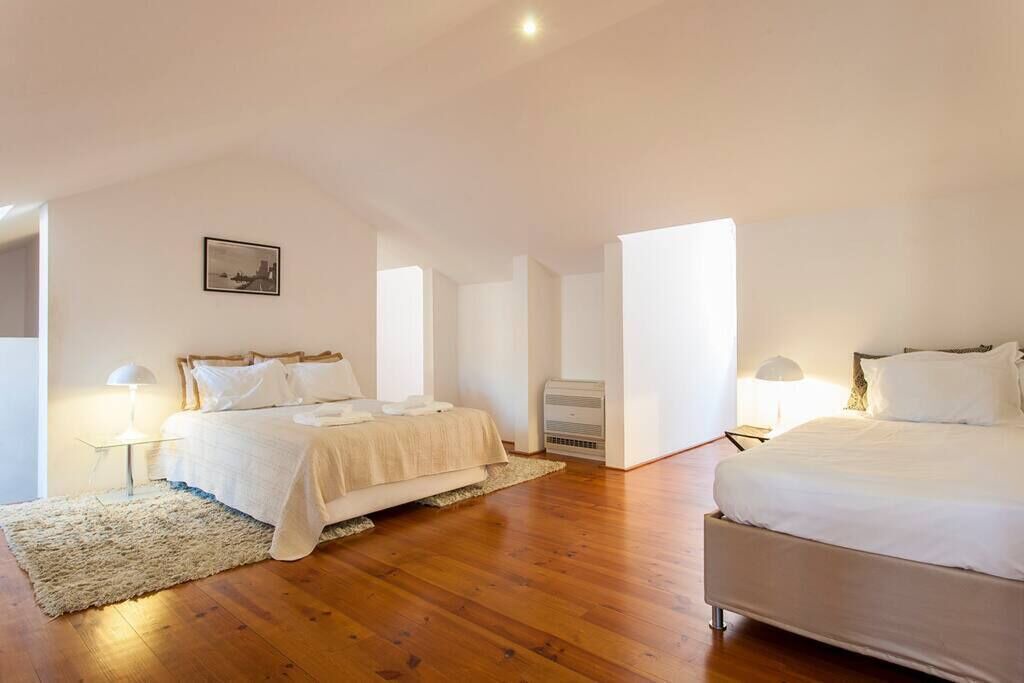 Correiros Duplex Deluxe Apartment 1