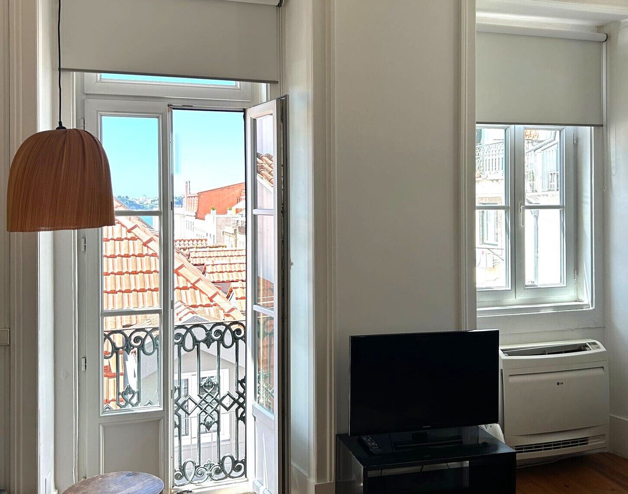 B2 Stylish and Cosy | River View | Central 1