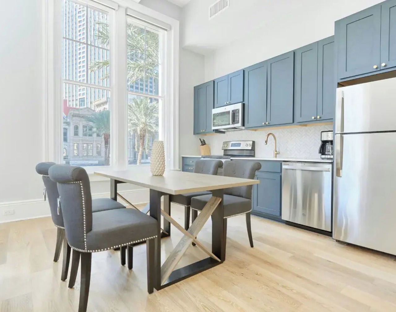 2 Units, Steps to the French Quarter & Bourbon St | The Harlequin by AvantStay 1