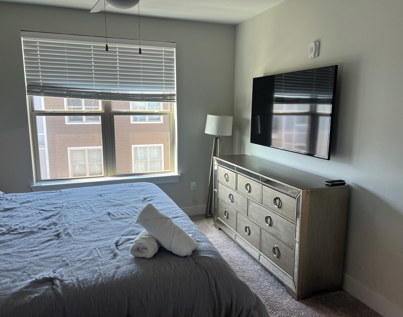 Cozy 1-bedroom Luxury condo in charming Charlotte 1