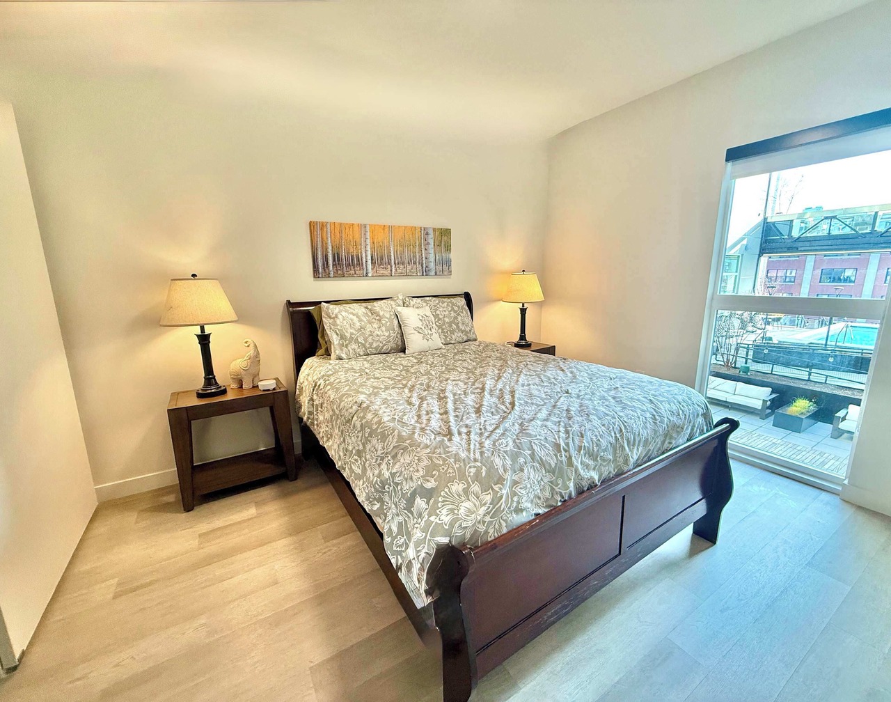 Ultra-Luxury Condo in the Middle of Downtown 1