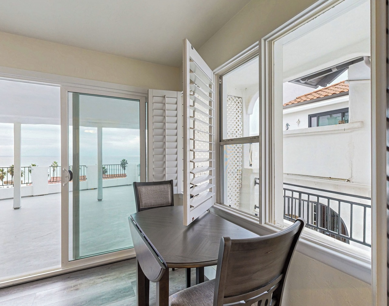 Cozy Couples Escape! Walk to San Clemente Pier 1