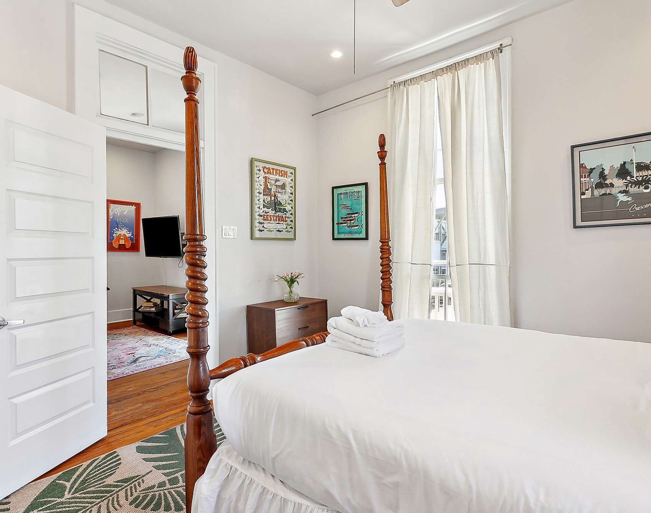 Stylish Freret Street Loft w/Balcony & Parking! 1