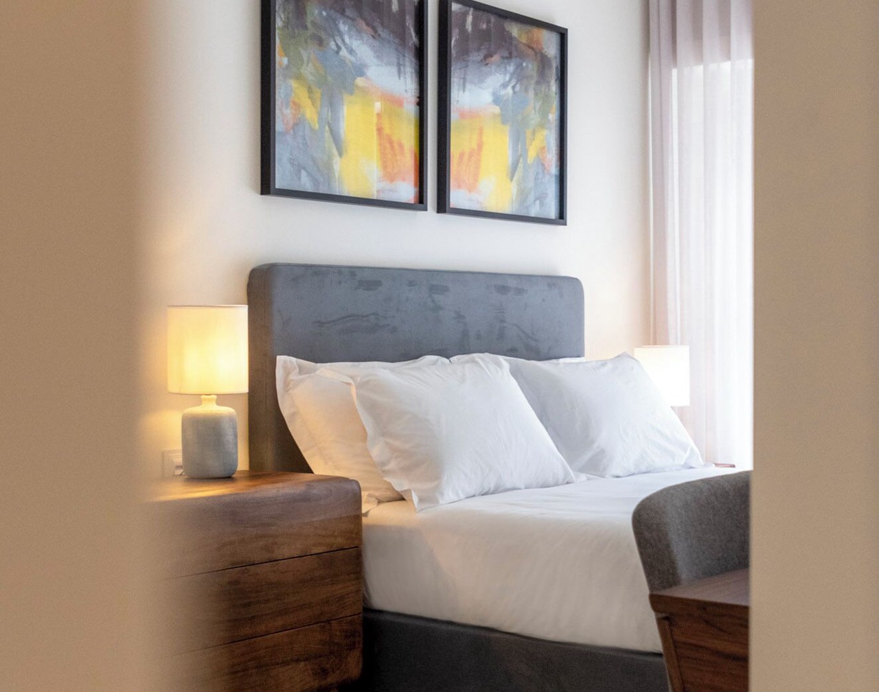 Premium 2BR Apartment in Avenidas Novas, Lisbon | Balcony & Included Services 1