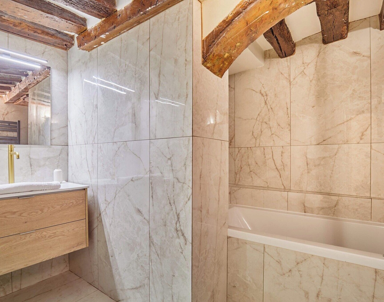 Amazing apartment in Center of Paris 1