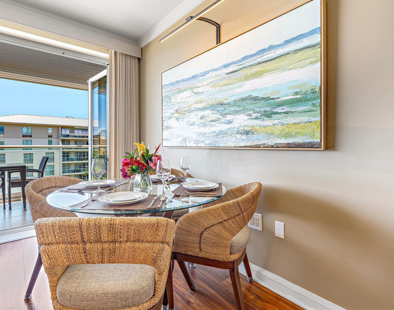 Maui Resort Rentals: Hokulani 605 – Premier 6th-Floor Oceanview Penthouse | Closest 2BR Column to the Ocean! 1