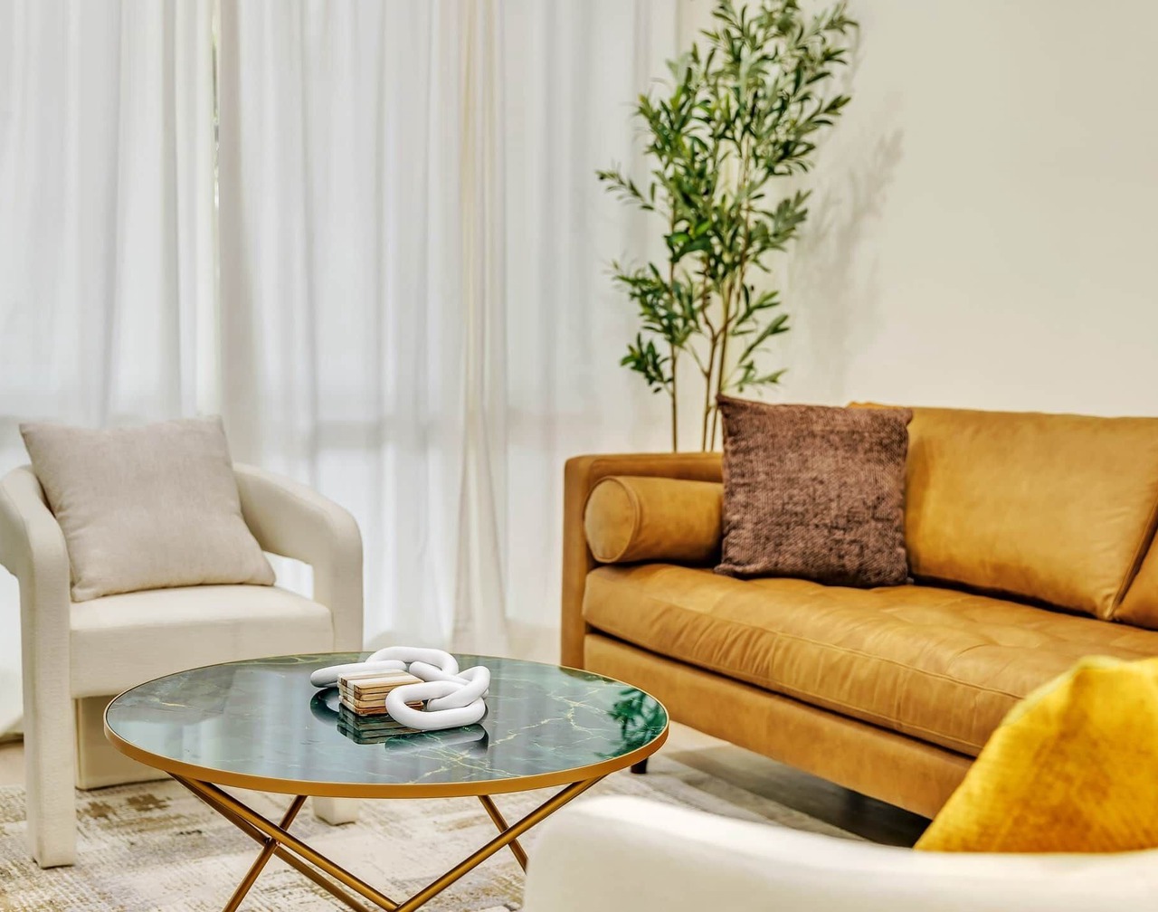 Spacious Culver City Condo | Pool | Free Parking 1