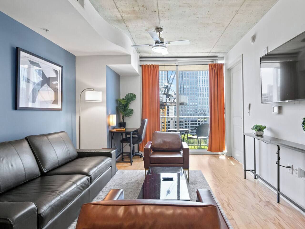 Stylish and great location for business travelers, medical professionals or anyone looking to relax in the Urban Oasis of Midtown. 1
