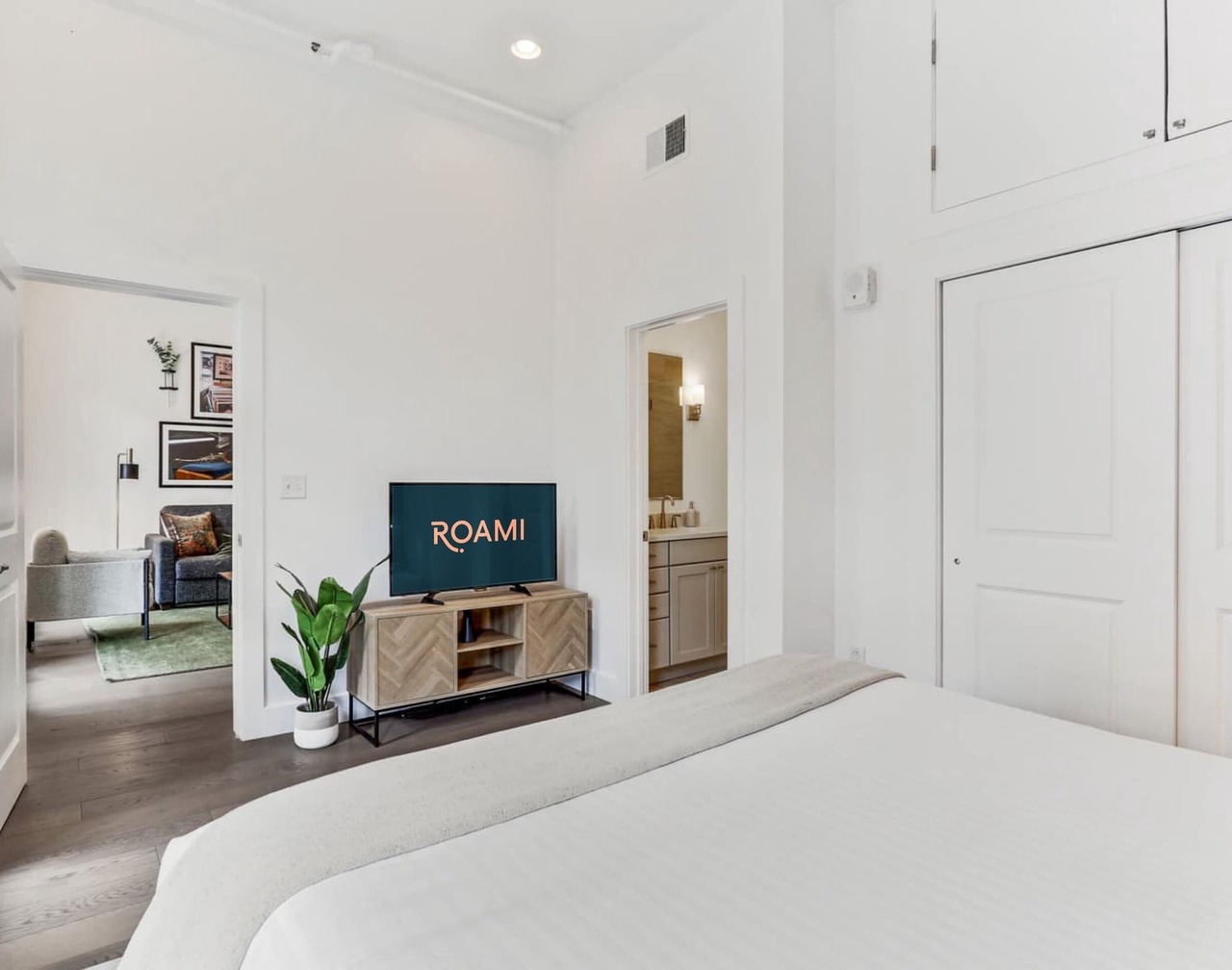 Roami at Bourbon Place | Near Superdome | 2BR 1