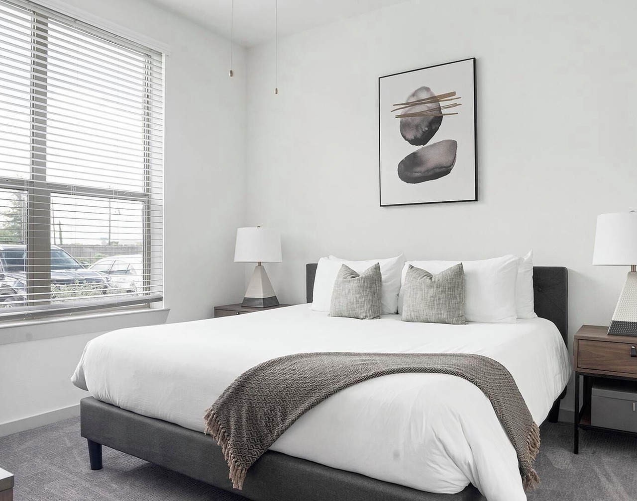 Landing | Stylish 1BD, Gym, Clubhouse 1