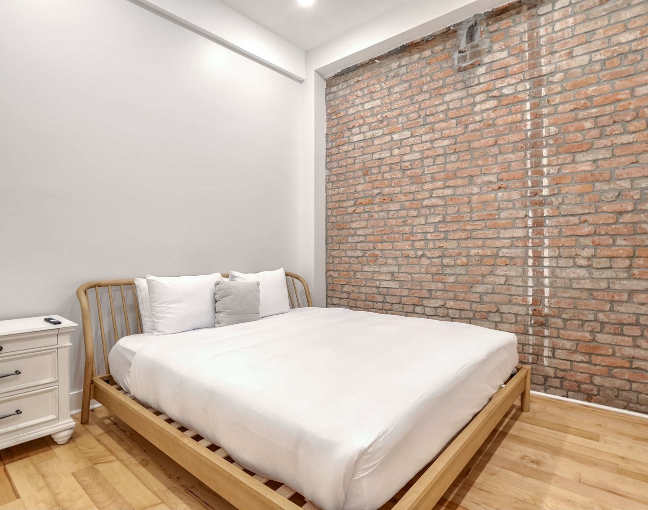 Roami at Churchill | 2 Bedroom w/Balcony 1