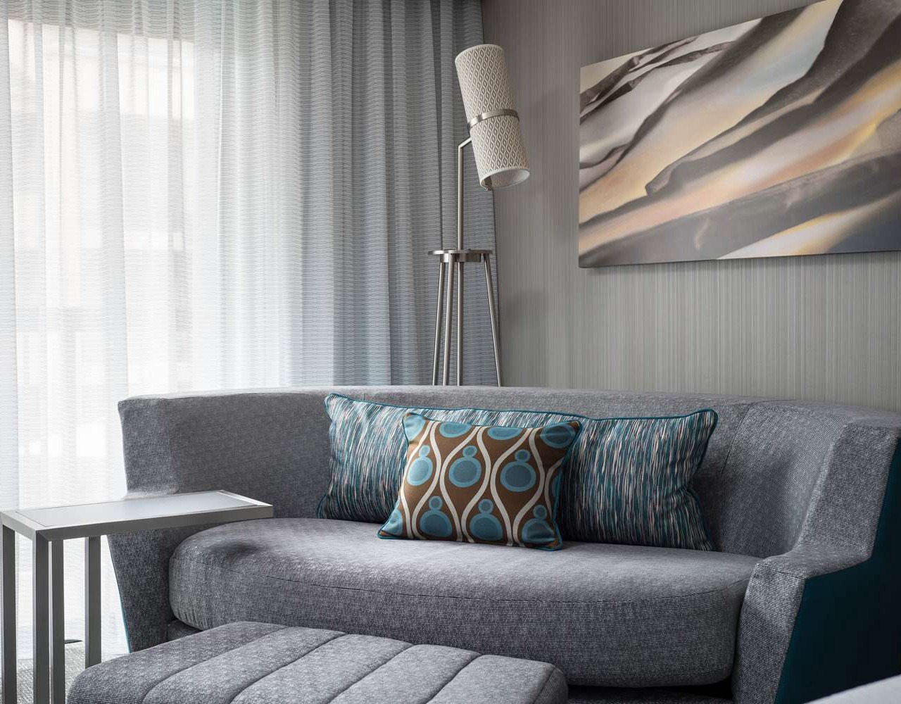 Indulge in Home-Like Comfort! Close to El Segundo Beach, Pets are Allowed 1
