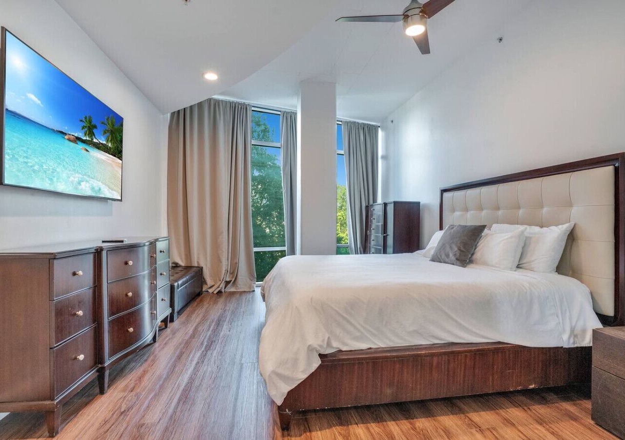 3 bedroom Corner Suite 1