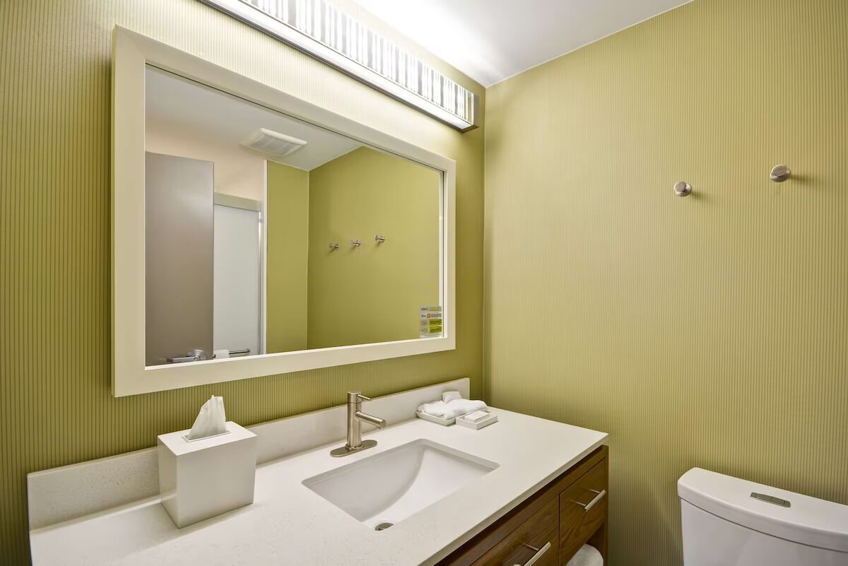 Relax in a Contemporary Suite w/Kitchen | Near Local Attractions & Parks 1