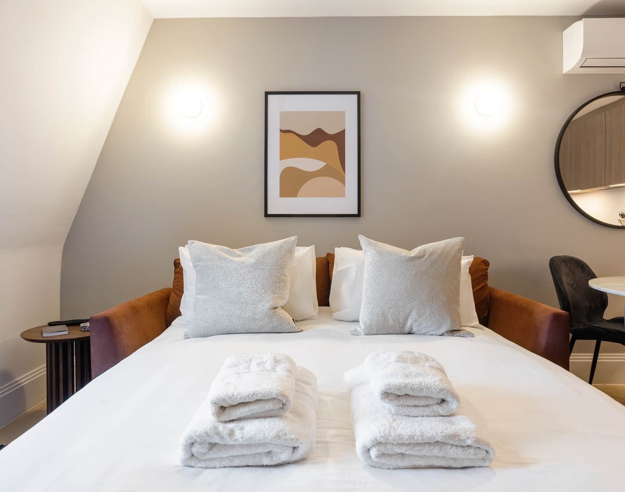 Charming 2BR in the Heart of Bloomsbury -D 1