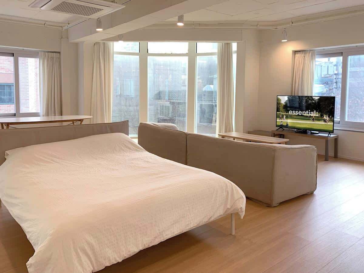 KSPO, Lotte Tower,Olympic park, Oversized studio 1