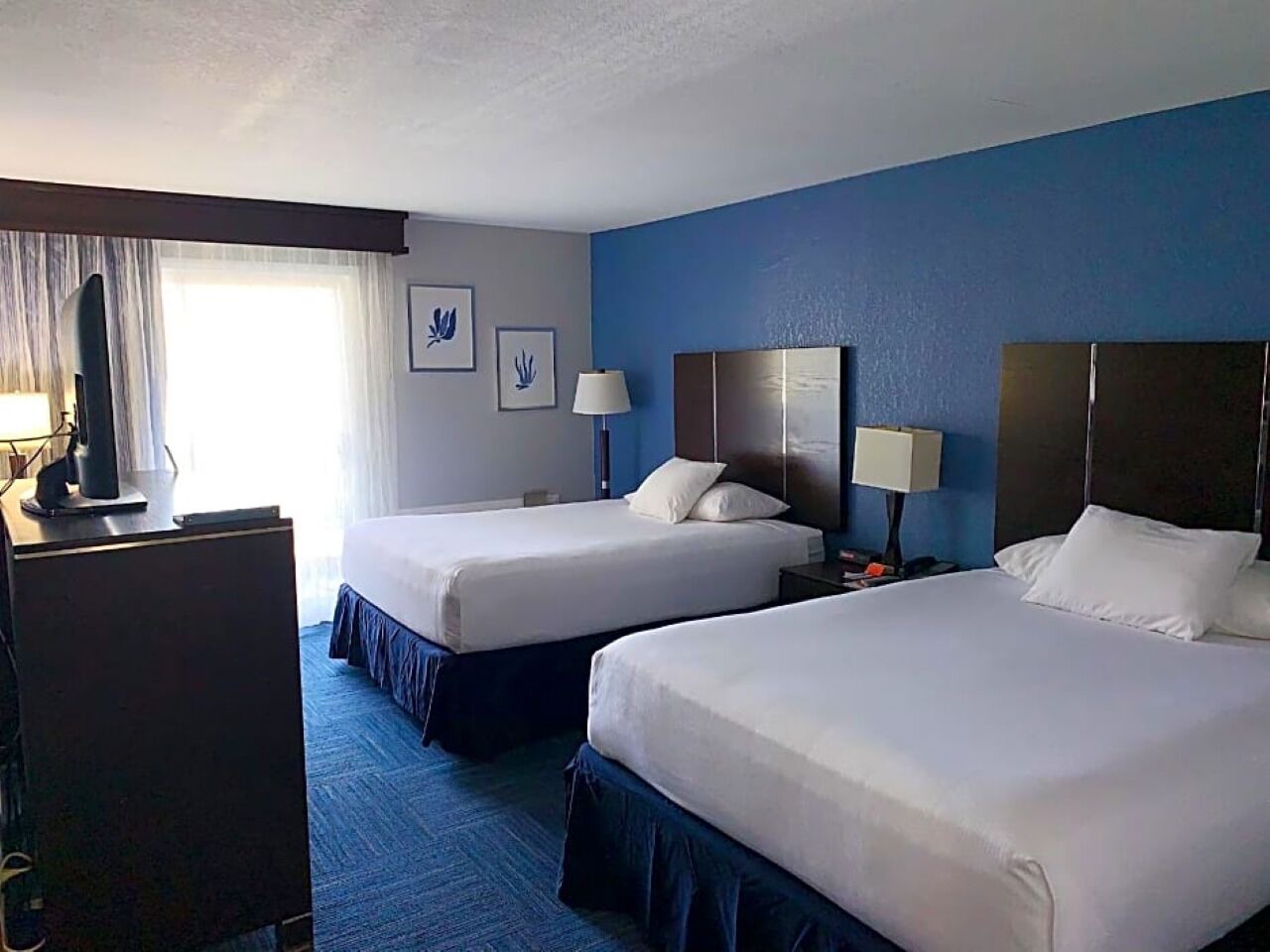 Two Queen Balcony Stay Near Seal Beach Pier, Food Tours and Breakfast Included 1